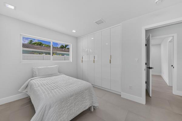 Garden Isles, 259 SE 4th Ave, Pompano Beach, Florida 33060, image 2