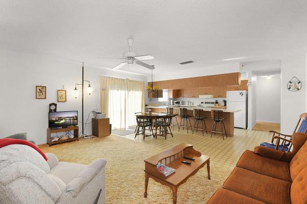 Kelsey City, 519 Evergreen Dr, Lake Park, Florida 33403, image 3