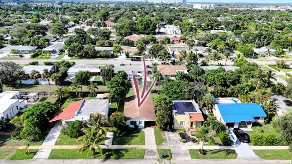 Kelsey City, 519 Evergreen Dr, Lake Park, Florida 33403, image 1