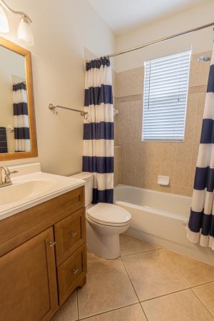 Crane Pointe At Sawgrass Lakes, 208 SW Whitewood Dr, Port St. Lucie, Florida 34953, image 2