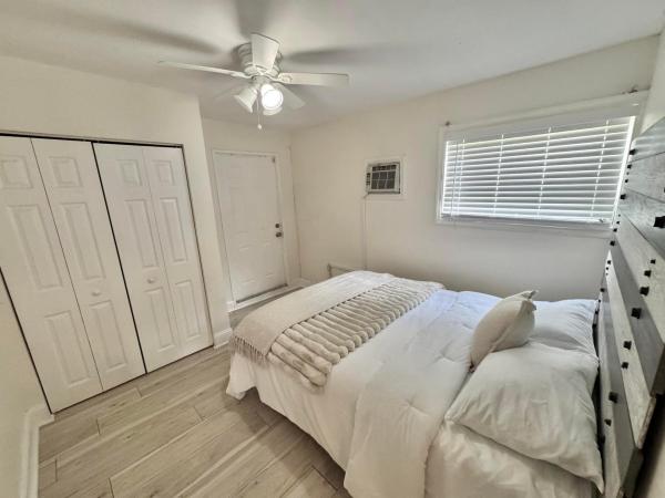 Lake Worth Town, 17 S D St #1, Lake Worth Beach, Florida 33460, image 3