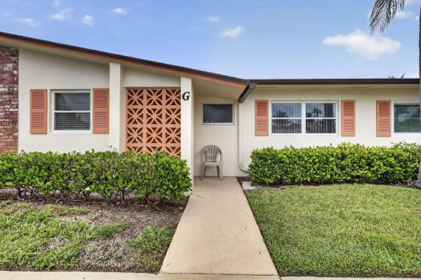 Crosley At Cresthaven Villas, 2990 Crosley Dr E #G, West Palm Beach, Florida 33415, image 2