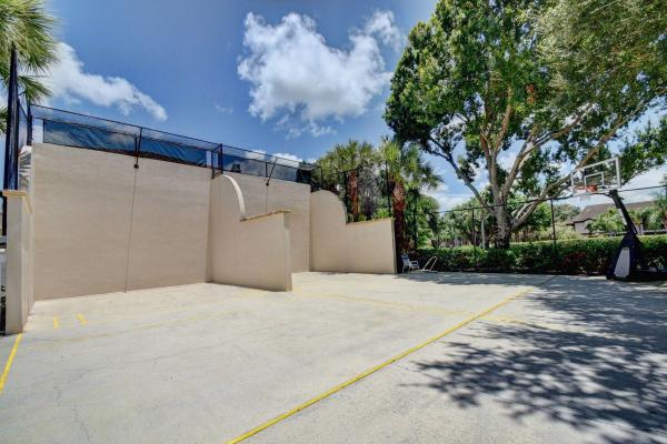 5414 Venetia Ct #H, Boynton Beach, Florida 33437, image 1