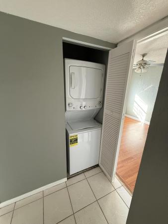 20735 NE 8th Ct #206-12, Unincorporated Dade County, Florida 33179, image 3
