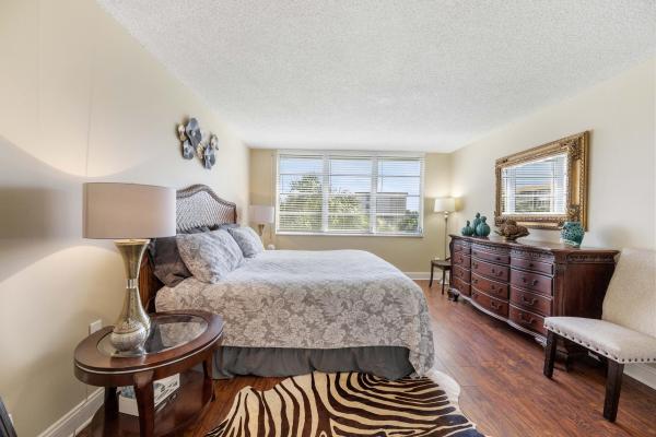 Tropic Bay, 900 Dogwood Dr #339, Delray Beach, Florida 33483, image 2
