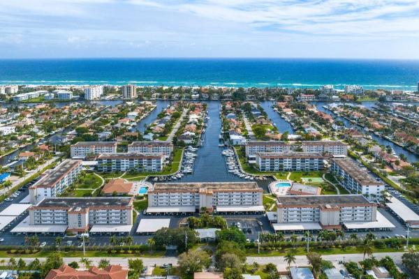Tropic Bay, 900 Dogwood Dr #339, Delray Beach, Florida 33483, image 3