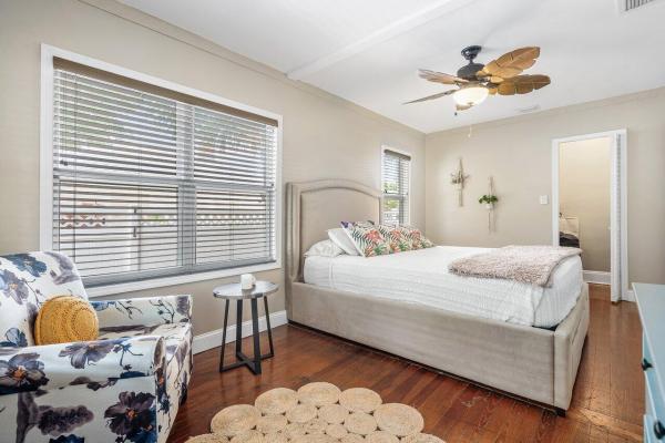 Lake Worth Town, 314 S Palmway #1, Lake Worth Beach, Florida 33460, image 3
