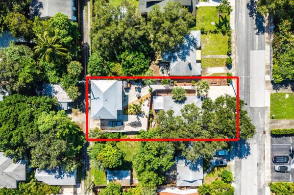 Lake Worth Town, 314 S Palmway #1, Lake Worth Beach, Florida 33460, image 1