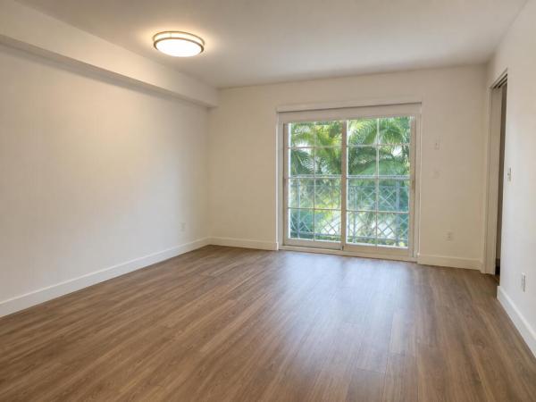 310 N Dixie Hwy #103, Lake Worth Beach, Florida 33460, image 2