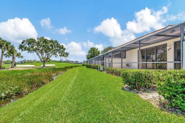 Prestwick Chase, 527 Prestwick Cir, Palm Beach Gardens, Florida 33418, image 1