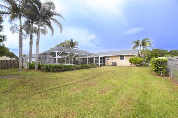Indian River Estates, 6004 Tangelo Dr, Fort Pierce, Florida 34982, image 1