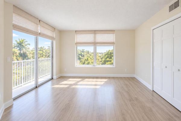 Cypress Grove At Palm-Aire, 4000 Cypress Grove Way #301, Pompano Beach, Florida 33069, image 3