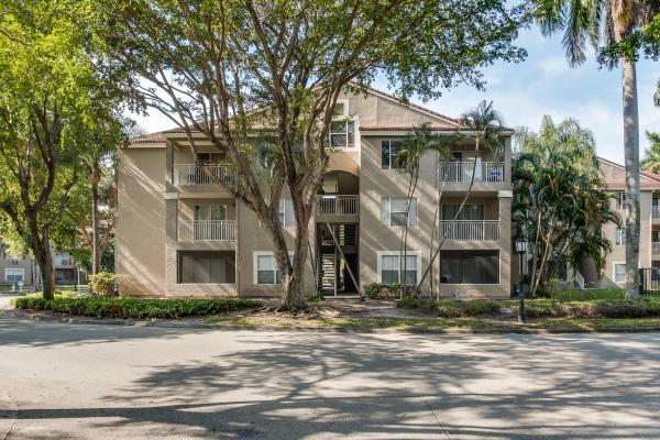 1740 Palm Cove Blvd #4-305, Delray Beach, Florida 33445, image 1