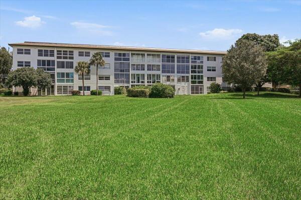 Martinique Village, 4602 Martinique Way #A2, Coconut Creek, Florida 33066, image 1