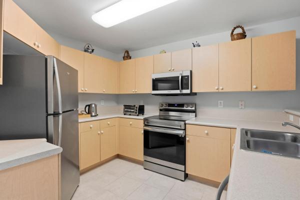 Independence Cove, 660 Imperial Lake Rd, West Palm Beach, Florida 33413, image 3