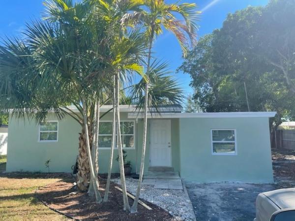 Collier Manor, 1448 NE 28th St, Pompano Beach, Florida 33064, image 2
