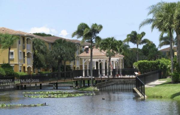 La Via, 155 NW 96th Ter #2302, Pembroke Pines, Florida 33024, image 2