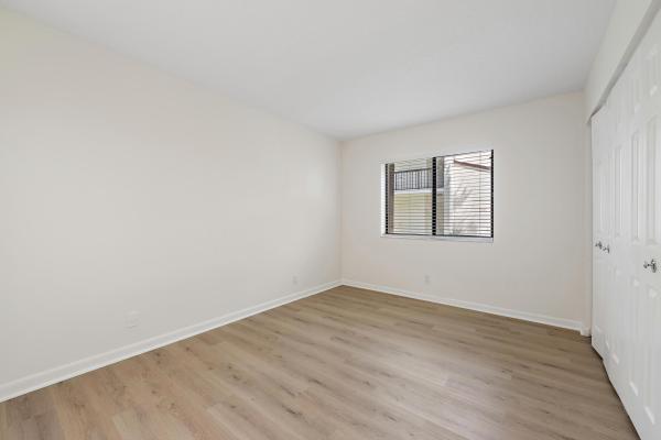 Glenbrook, 3404 Gardens East Dr #21A, Palm Beach Gardens, Florida 33410, image 3