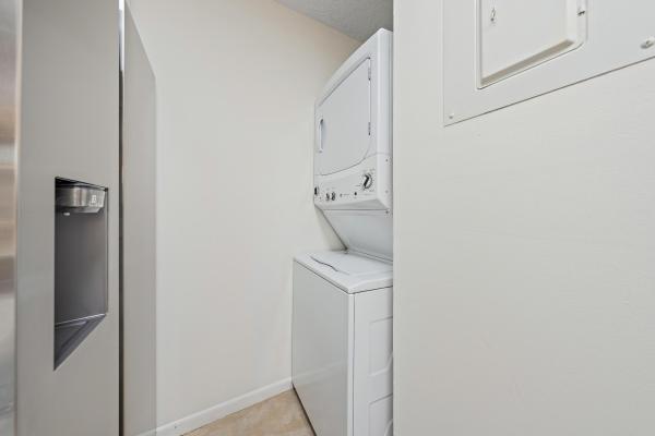 Glenbrook, 3404 Gardens East Dr #21A, Palm Beach Gardens, Florida 33410, image 1