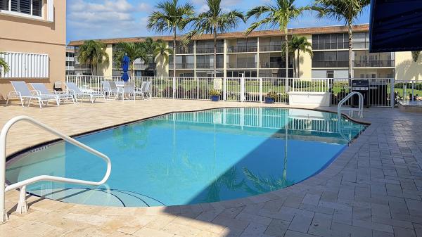 Lake Colony, 131 Doolen Ct #309, North Palm Beach, Florida 33408, image 3