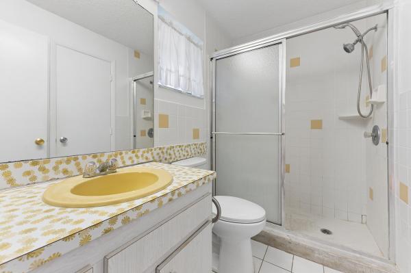 Palm Beach Leisureville, 2070 SW 13th Ter, Boynton Beach, Florida 33426, image 2