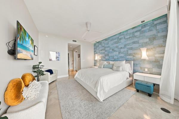 Paramount, 701 N Fort Lauderdale Beach Blvd #704, Fort Lauderdale, Florida 33304, image 1