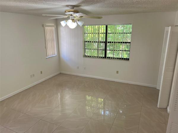 Coral Springs University Drive, 2935 NW 92nd Ave #1-4, Coral Springs, Florida 33065, image 1