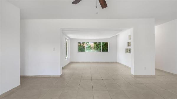 Lighthouse Point Residential, 2161 NE 35th St, Lighthouse Point, Florida 33064, image 1