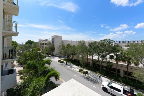 610 Clematis, 610 Clematis St #406, West Palm Beach, Florida 33401, image 2