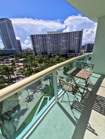 3801 S Ocean Dr #8T, Hallandale Beach, Florida 33019, image 1