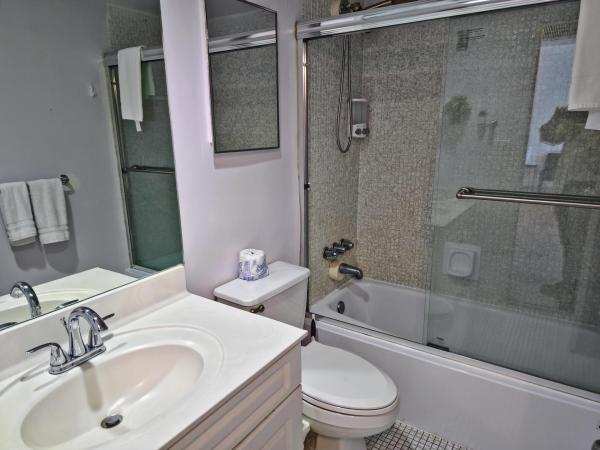 3801 S Ocean Dr #8T, Hallandale Beach, Florida 33019, image 3