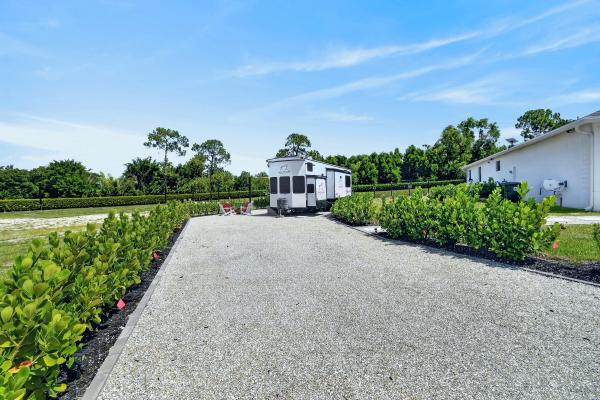 18353 46th Ct N, Loxahatchee, Florida 33470, image 1