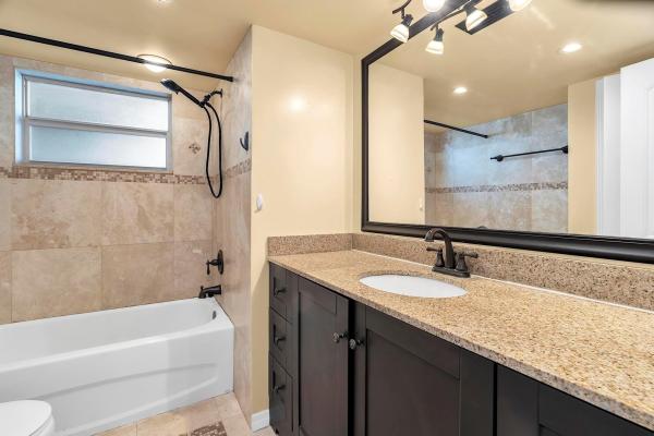 1690 NE 191st St #405-1, North Miami Beach, Florida 33179, image 1
