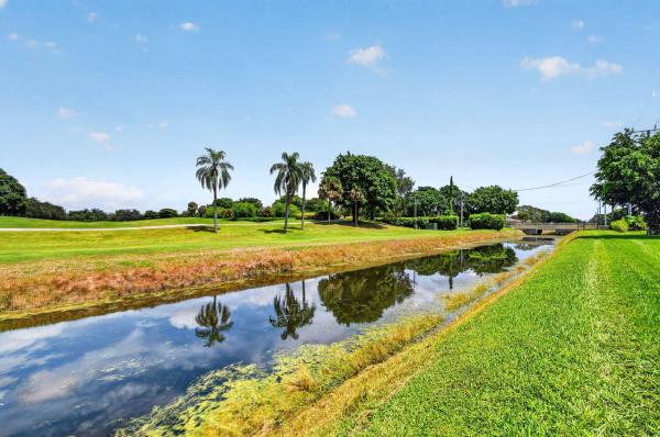 Lakeridge, 6097 Bay Isles Dr, Boynton Beach, Florida 33437, image 1