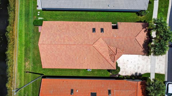 Lakeridge, 6097 Bay Isles Dr, Boynton Beach, Florida 33437, image 2