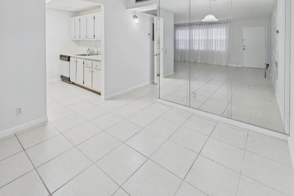 Kingsley At Century Village, 13155 SW 7th Ct #103E, Pembroke Pines, Florida 33027, image 3