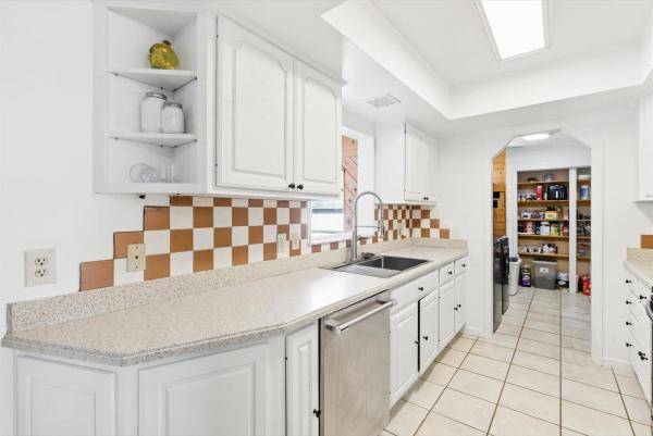 Floresta Pointe, 1430 SE Ocean Ln, Port St. Lucie, Florida 34983, image 2