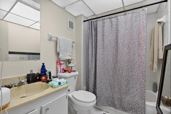 Versailles Gardens, 7820 S Colony Cir #109, Tamarac, Florida 33321, image 3