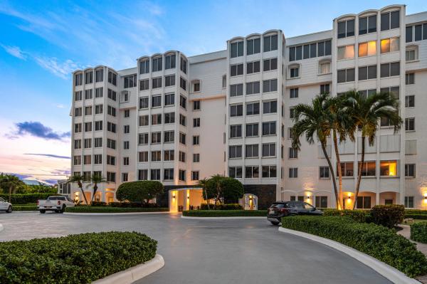 Delray Beach Club Residences, 2000 S Ocean Blvd #505, Delray Beach, Florida 33483, image 2