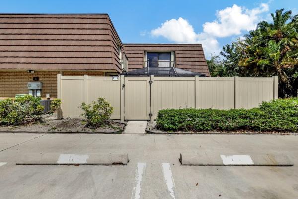 Heritage Village Of Palm Beach Lakes, 7118 71st Way, West Palm Beach, Florida 33407, image 1