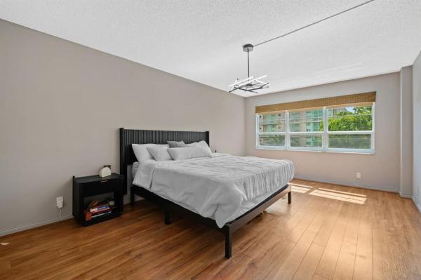 Essex Tower, 340 Sunset Dr #401, Fort Lauderdale, Florida 33301, image 3