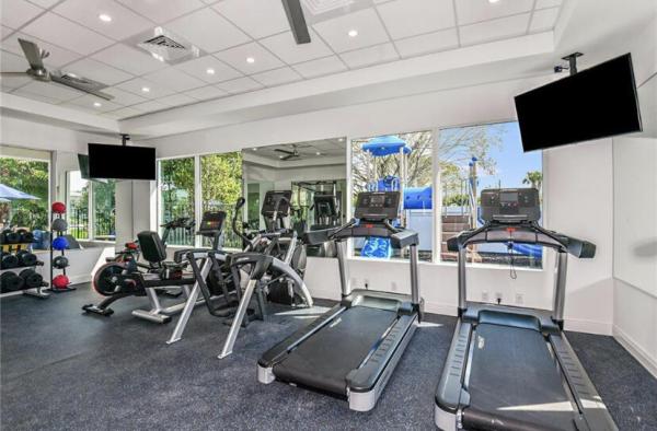 Sandpiper Pointe, 562 Parsons Way, Deerfield Beach, Florida 33442, image 2