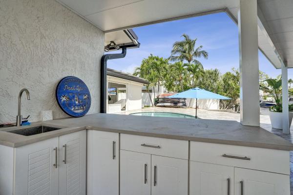 Cypress Isles Estates, 820 SE 6th Ave, Pompano Beach, Florida 33060, image 1