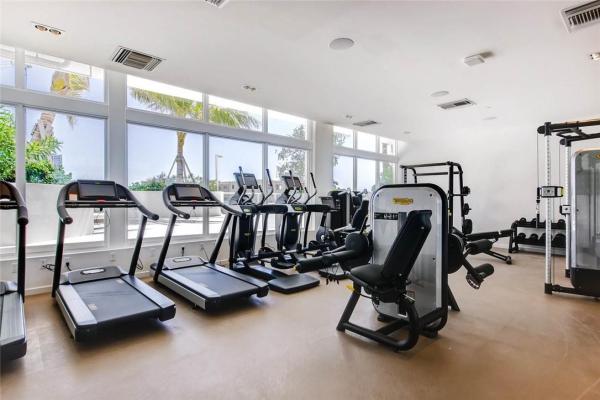 Tiffany House, 401 N Birch Rd #609, Fort Lauderdale, Florida 33304, image 1