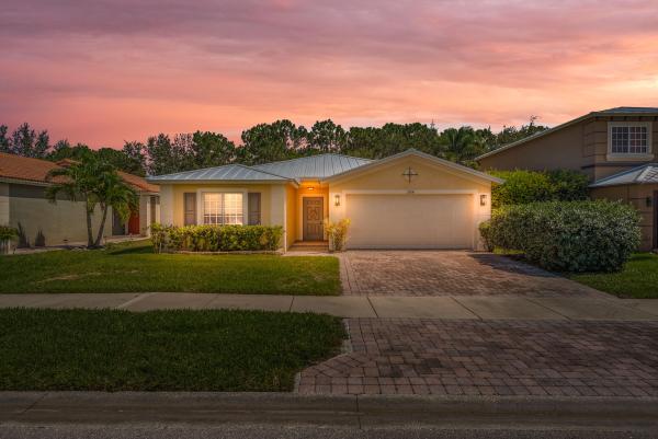 Newport Isles, 1924 SW Jamesport Dr, Port St. Lucie, Florida 34953, image 2