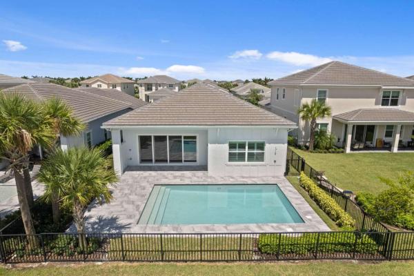 Windgate At Avenir, 12598 Nautilus Cir, Palm Beach Gardens, Florida 33412, image 2