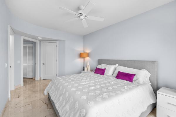 Le Club International, 2845 NE 9th St #601, Fort Lauderdale, Florida 33304, image 3