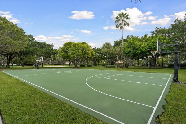 Edgewater, 2647 Edgewater Dr, Weston, Florida 33332, image 3