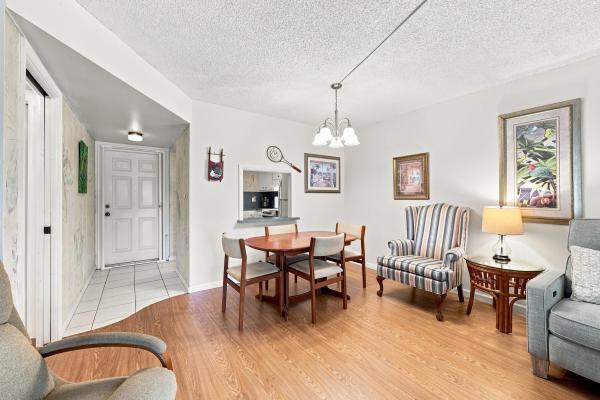 610 Tennis Club Dr #305, Wilton Manors, Florida 33311, image 2