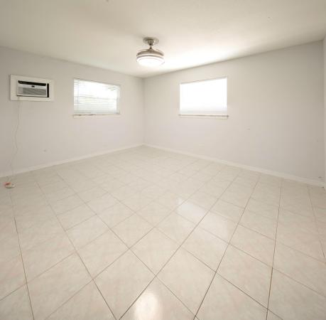 216 S Ocean Breeze ##1 DN, Lake Worth Beach, Florida 33460, image 1